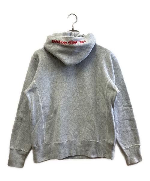 Champion REVERSE WEAVE（チャンピオン リバース ウィーブ）Champion REVERSE WEAVE (チャンピオン リバース ウィーブ) stussy (ステューシー) プルオーバーパーカー グレー サイズ:Mの古着・服飾アイテム