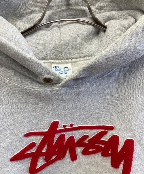 Champion REVERSE WEAVE（チャンピオン リバース ウィーブ）Champion REVERSE WEAVE (チャンピオン リバース ウィーブ) stussy (ステューシー) プルオーバーパーカー グレー サイズ:Mの古着・服飾アイテム