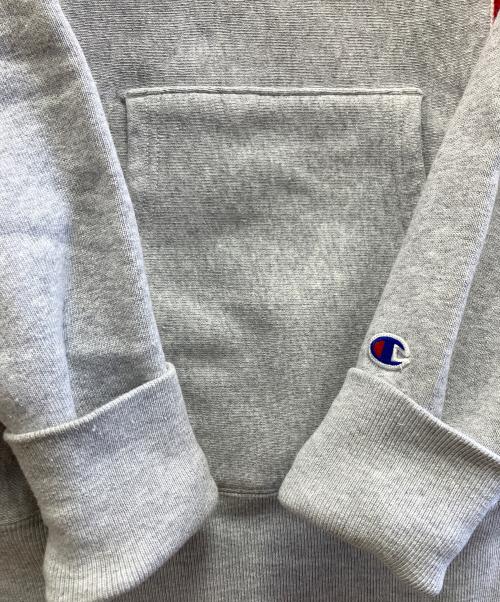 Champion REVERSE WEAVE（チャンピオン リバース ウィーブ）Champion REVERSE WEAVE (チャンピオン リバース ウィーブ) stussy (ステューシー) プルオーバーパーカー グレー サイズ:Mの古着・服飾アイテム