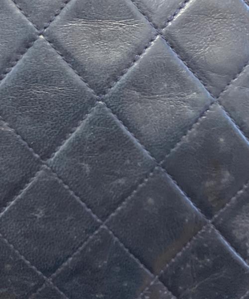 CHANEL（シャネル）CHANEL (シャネル) チェーンショルダーバッグ ネイビーの古着・服飾アイテム