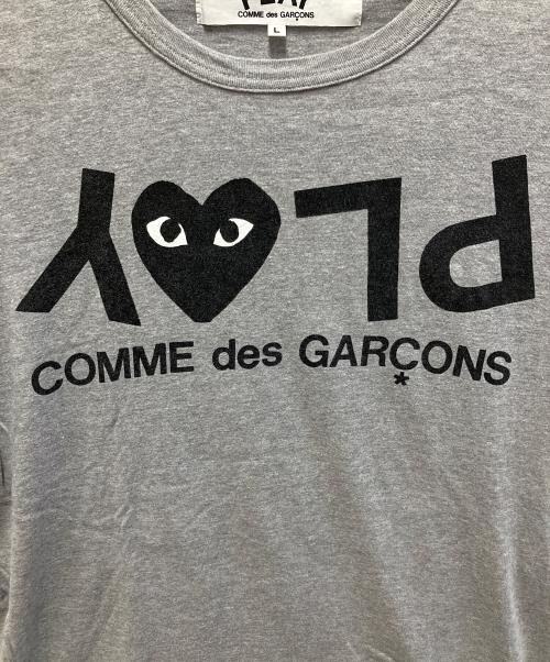 PLAY COMME des GARCONS（プレイコムデギャルソン）PLAY COMME des GARCONS (プレイコムデギャルソン) 半袖カットソー グレー サイズ:Lの古着・服飾アイテム