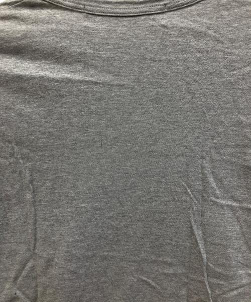 PLAY COMME des GARCONS（プレイコムデギャルソン）PLAY COMME des GARCONS (プレイコムデギャルソン) 半袖カットソー グレー サイズ:Lの古着・服飾アイテム