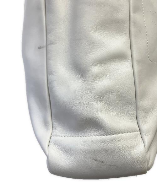 PRADA（プラダ）PRADA (プラダ) ハンドバッグ ベージュの古着・服飾アイテム