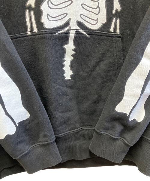 SHADOW MOVEMENT（シャドウムーブメント）SHADOW MOVEMENT (シャドウムーブメント) プルオーバーパーカー ブラック サイズ:Lの古着・服飾アイテム