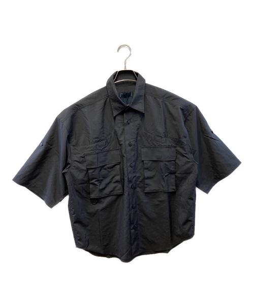 meanswhile（ミーンズワイル）meanswhile (ミーンズワイル) Dry-Rip Luggage S.S SH ブラック サイズ:1 未使用品の古着・服飾アイテム