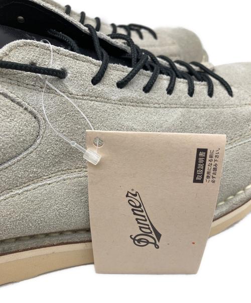 Danner（ダナー）Danner (ダナー) スニーカー ベージュ サイズ:9 1/2 未使用品の古着・服飾アイテム