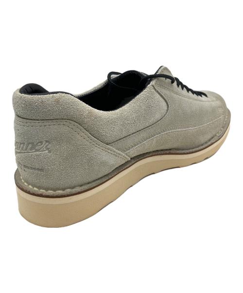 Danner（ダナー）Danner (ダナー) スニーカー ベージュ サイズ:9 1/2 未使用品の古着・服飾アイテム