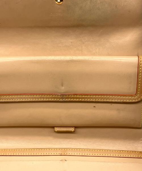 LOUIS VUITTON（ルイ ヴィトン）LOUIS VUITTON (ルイ ヴィトン) ポルトトレゾール・インターナショナル ホワイトの古着・服飾アイテム