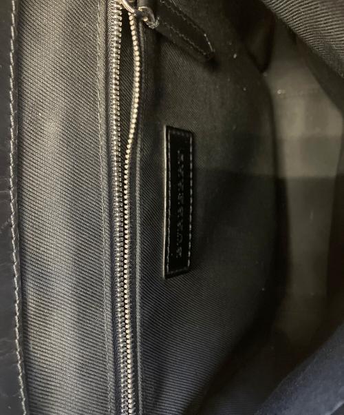 BURBERRY（バーバリー）BURBERRY (バーバリー) メッセンジャーバッグ ネイビー×ブラックの古着・服飾アイテム
