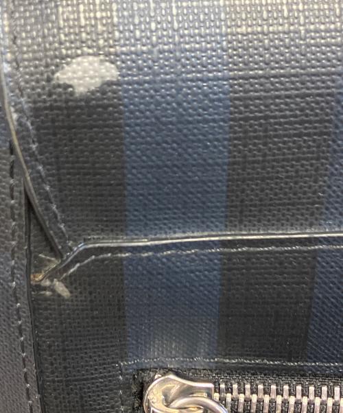 BURBERRY（バーバリー）BURBERRY (バーバリー) メッセンジャーバッグ ネイビー×ブラックの古着・服飾アイテム