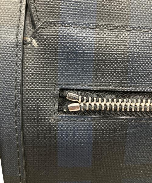 BURBERRY（バーバリー）BURBERRY (バーバリー) メッセンジャーバッグ ネイビー×ブラックの古着・服飾アイテム