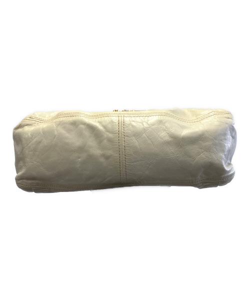 MIU MIU（ミュウミュウ）MIU MIU (ミュウミュウ) ワンハンドバッグ ベージュの古着・服飾アイテム