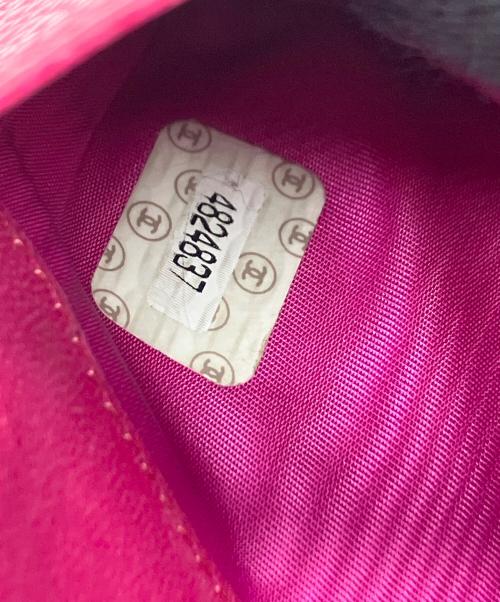 CHANEL（シャネル）CHANEL (シャネル) 長財布 ショッキングピンクの古着・服飾アイテム