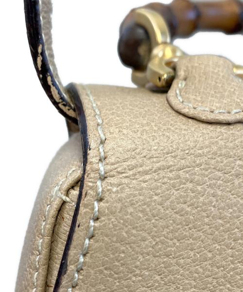 GUCCI（グッチ）GUCCI (グッチ) バンブーターンロックハンドバッグ ベージュの古着・服飾アイテム