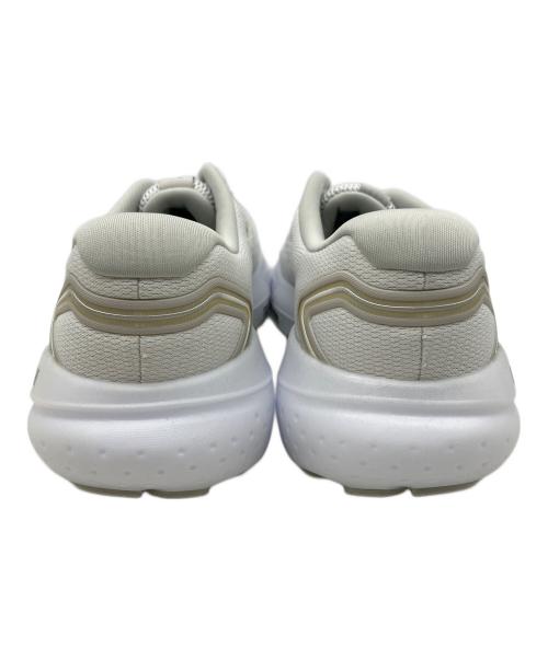 BROOKS（ブルックス）BROOKS (ブルックス) スニーカー ホワイト サイズ:26.5 未使用品の古着・服飾アイテム