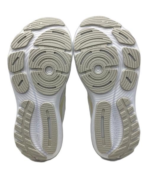 BROOKS（ブルックス）BROOKS (ブルックス) スニーカー ホワイト サイズ:26.5 未使用品の古着・服飾アイテム