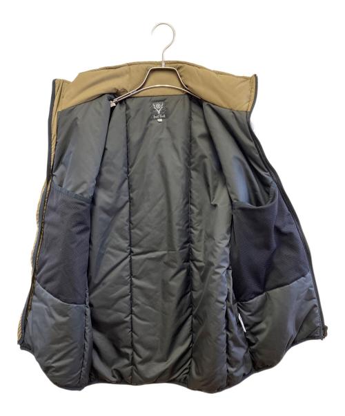 South2 West8（サウスツー ウエストエイト）South2 West8 (サウスツー ウエストエイト) Insulator Vest ベージュ サイズ:Lの古着・服飾アイテム
