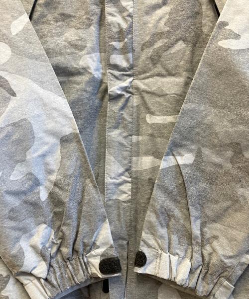 THE NORTH FACE（ザ ノース フェイス）THE NORTH FACE (ザ ノース フェイス) Novelty Scoop Jacket グレー×ブラック サイズ:Sの古着・服飾アイテム