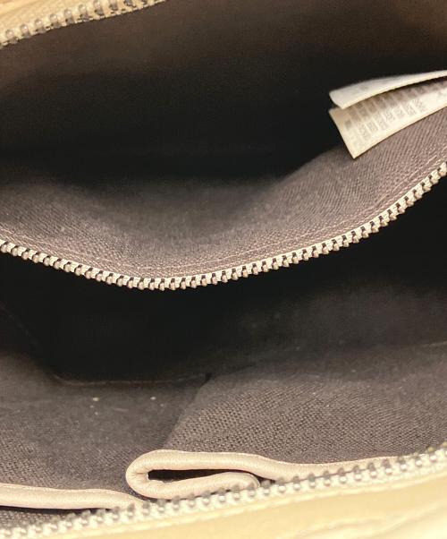 BURBERRY（バーバリー）BURBERRY (バーバリー) ショルダーバッグ ベージュの古着・服飾アイテム