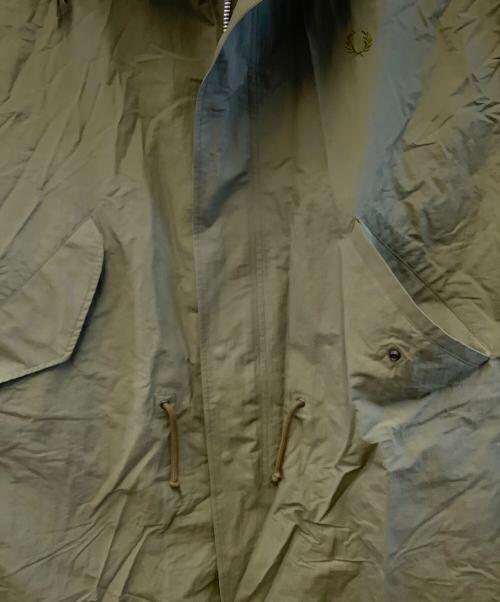 FRED PERRY（フレッドペリー）FRED PERRY (フレッドペリー) モッズコート オリーブ サイズ:Lの古着・服飾アイテム