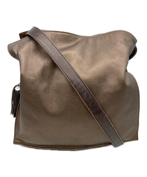 LOEWE（ロエベ）LOEWE (ロエベ) ショルダーバッグ ゴールドの古着・服飾アイテム