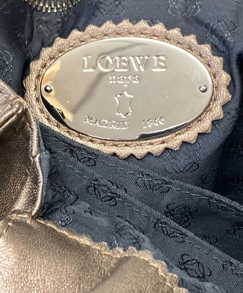 LOEWE（ロエベ）LOEWE (ロエベ) ショルダーバッグ ゴールドの古着・服飾アイテム