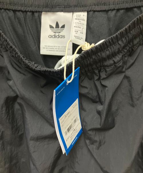 adidas（アディダス）adidas (アディダス) トラックパンツ ブラック サイズ:L 未使用品の古着・服飾アイテム