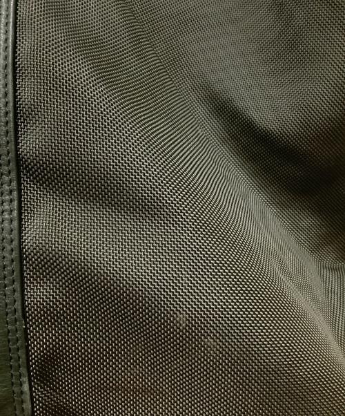 TUMI（トゥミ）TUMI (トゥミ) ボストンバッグ グリーンの古着・服飾アイテム