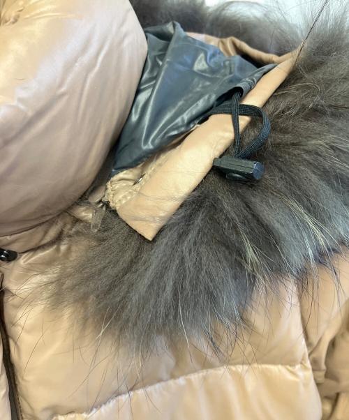 DUVETICA（デュベティカ）DUVETICA (デュベティカ) ダウンコート ベージュ サイズ: 38の古着・服飾アイテム