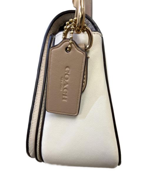 COACH（コーチ）COACH (コーチ) ショルダーバッグ ベージュの古着・服飾アイテム