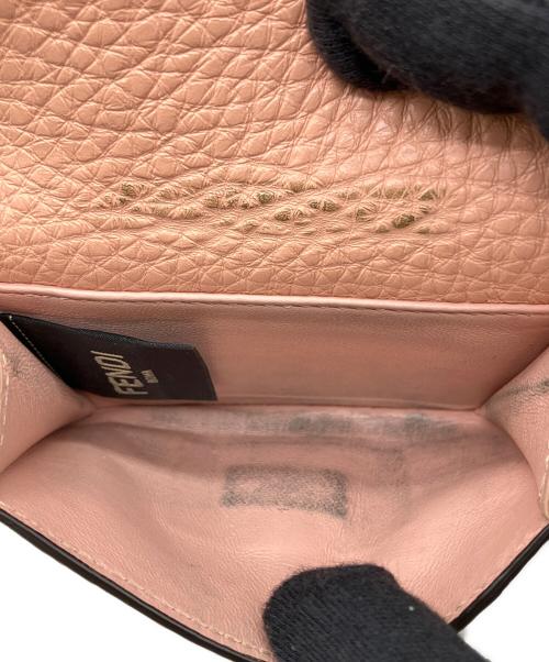 FENDI（フェンディ）FENDI (フェンディ) 3つ折り財布 ピンクの古着・服飾アイテム