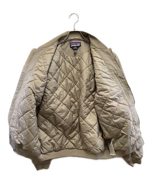 Patagonia（パタゴニア）Patagonia (パタゴニア) イスマスディックジャケット ベージュ サイズ:Mの古着・服飾アイテム