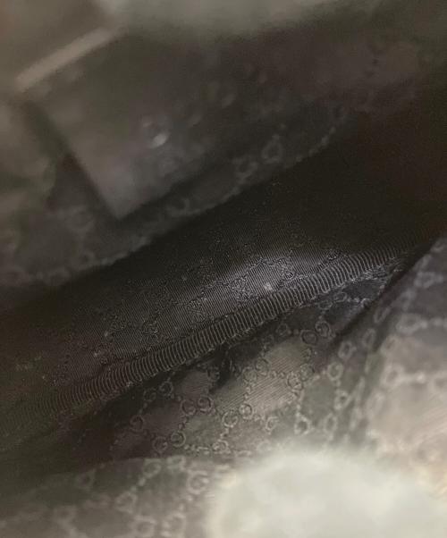 GUCCI（グッチ）GUCCI (グッチ) アクセサリーポーチ ブラックの古着・服飾アイテム