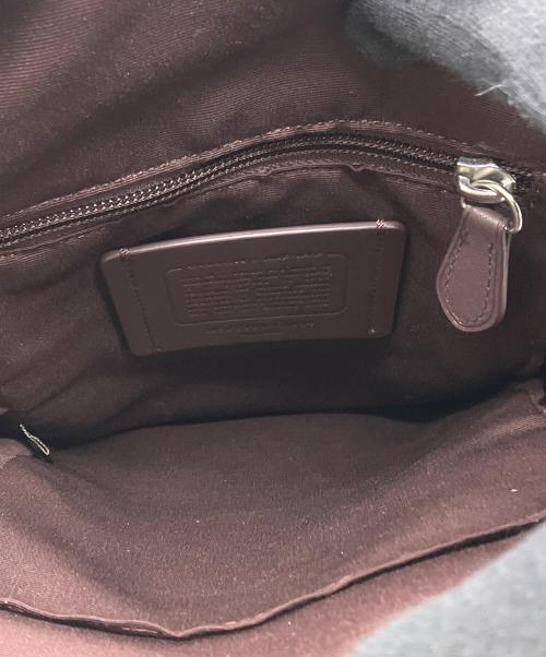 COACH（コーチ）COACH (コーチ) ボディーバッグ ベージュの古着・服飾アイテム