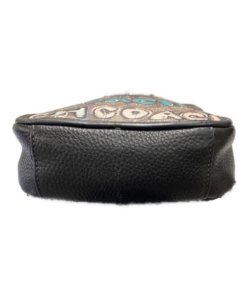 COACH（コーチ）COACH (コーチ) ボディーバッグ ベージュの古着・服飾アイテム