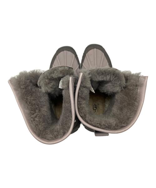 UGG（アグ）UGG (アグ) 編上げムートンブーツ グレー サイズ:24の古着・服飾アイテム