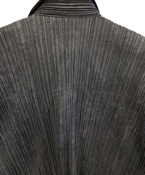PLEATS PLEASE（プリーツプリーズ）PLEATS PLEASE (プリーツプリーズ) デニム転写プリントステッチジャケット ブラック サイズ:3の古着・服飾アイテム