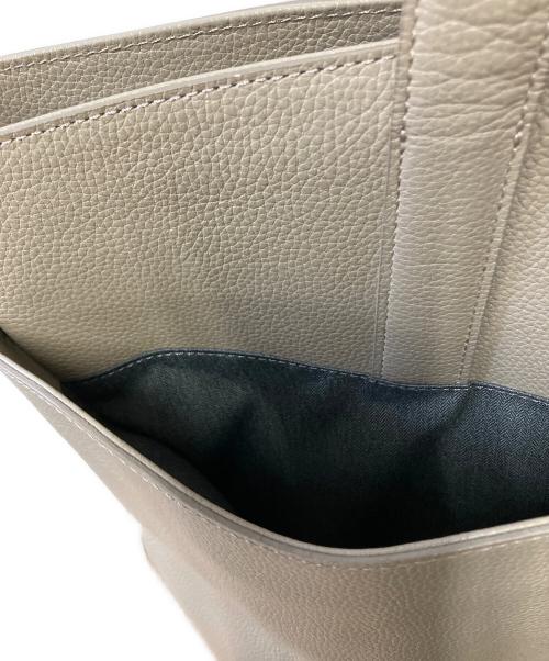 PELLE MORBIDA（ペッレモルビダ）PELLE MORBIDA (ペッレモルビダ) ハンドバッグ ベージュの古着・服飾アイテム