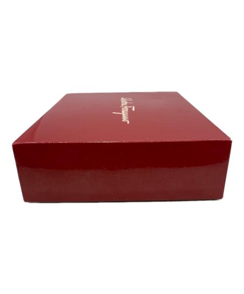 Salvatore Ferragamo（サルヴァトーレ フェラガモ）Salvatore Ferragamo (サルヴァトーレ フェラガモ) チェーンショルダーバッグ ネイビーの古着・服飾アイテム