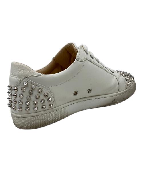 Christian Louboutin（クリスチャン・ルブタン）Christian Louboutin (クリスチャン・ルブタン) ローカットスニーカー ホワイト サイズ:41の古着・服飾アイテム