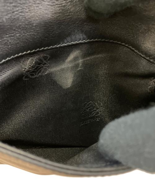 LOEWE（ロエベ）LOEWE (ロエベ) サコッシュ ブラックの古着・服飾アイテム