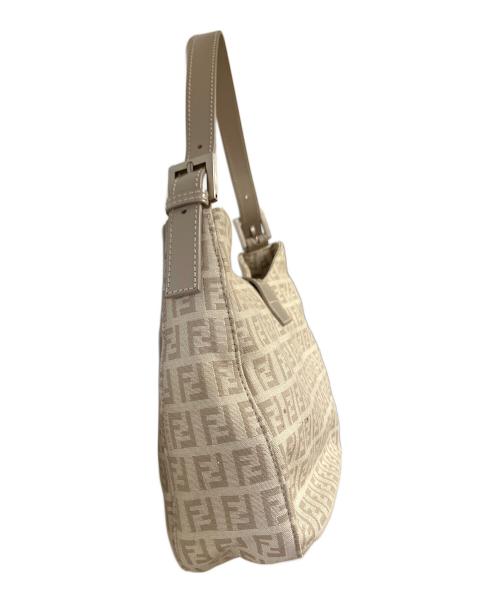 FENDI（フェンディ）FENDI (フェンディ) ワンショルダーバッグ ベージュの古着・服飾アイテム