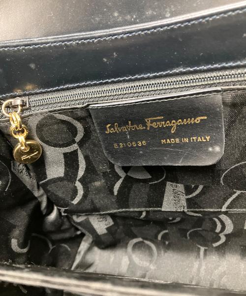 Salvatore Ferragamo（サルヴァトーレ フェラガモ）Salvatore Ferragamo (サルヴァトーレ フェラガモ) ガンチーニハンドバッグ ブラックの古着・服飾アイテム