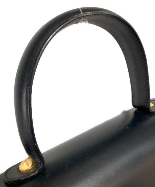 Salvatore Ferragamo（サルヴァトーレ フェラガモ）Salvatore Ferragamo (サルヴァトーレ フェラガモ) ガンチーニハンドバッグ ブラックの古着・服飾アイテム