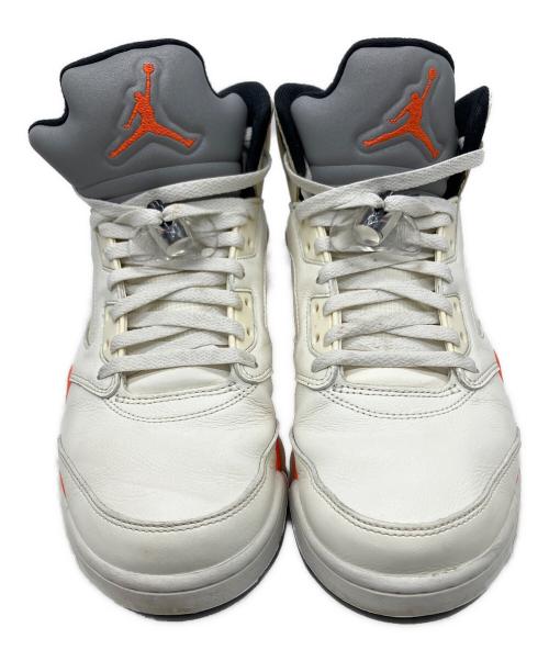 NIKE（ナイキ）NIKE (ナイキ) スニーカー ベージュ×オレンジ サイズ:29の古着・服飾アイテム