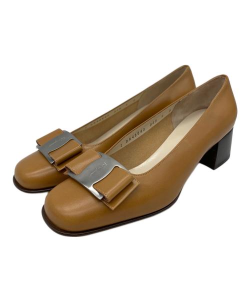 Salvatore Ferragamo（サルヴァトーレ フェラガモ）Salvatore Ferragamo (サルヴァトーレ フェラガモ) パンプス ブラウン サイズ:不明の古着・服飾アイテム