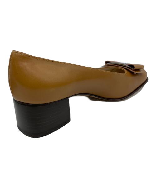 Salvatore Ferragamo（サルヴァトーレ フェラガモ）Salvatore Ferragamo (サルヴァトーレ フェラガモ) パンプス ブラウン サイズ:不明の古着・服飾アイテム