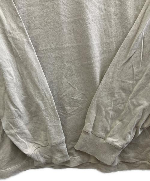 FOG ESSENTIALS（フィアオブゴッド エッセンシャル）FOG ESSENTIALS (フィアオブゴッド エッセンシャル) 長袖カットソー ベージュ サイズ:Mの古着・服飾アイテム