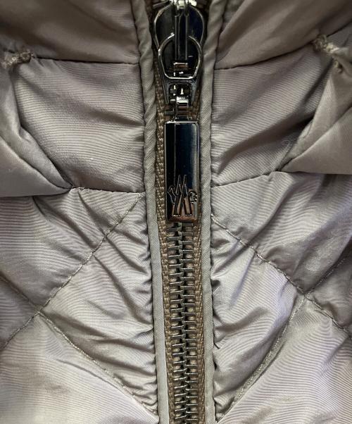 MONCLER（モンクレール）MONCLER (モンクレール) キルティングダウンジャケット ベージュ サイズ:1の古着・服飾アイテム