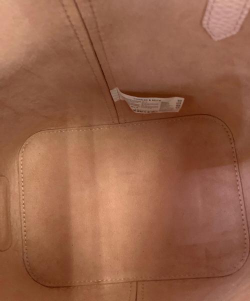 CHARLES & KEITH（チャールズアンドキース）CHARLES & KEITH (チャールズアンドキース) 2WAYショルダーバッグ ピンクの古着・服飾アイテム